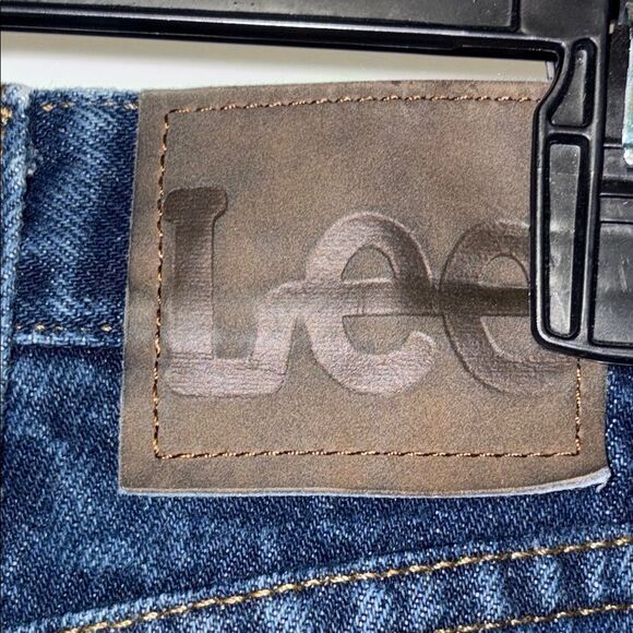 Lee Blue Relaxed Fit Jeans Classic Style - Picture 8 of 9